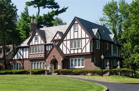 casas tudor|casa tudor borsa.